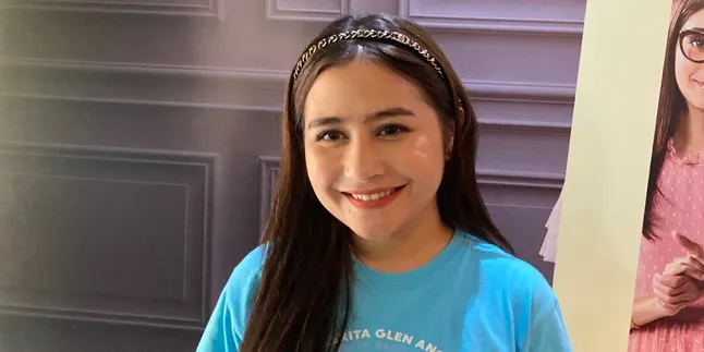 Pakai Bando Seharga Rp 13 Juta, Prilly Latuconsina: Aku Beli Sesuai Kantong Pakai Bando Seharga Rp 13 Juta, Prilly Latuconsina: Aku Beli Sesuai Kantong