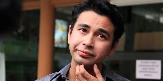 PAN Tidak Akan Loloskan Pencalegkan Raffi Ahmad? PAN Tidak Akan Loloskan Pencalegkan Raffi Ahmad?