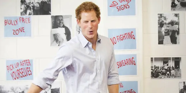 Pangeran Harry Akhirnya Bertemu Bayi Kedua Kate Middleton