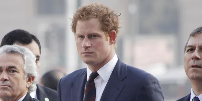 Pangeran Harry Terlibat Kecelakaan Mengerikan di London Pangeran Harry Terlibat Kecelakaan Mengerikan di London