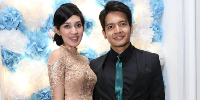 Panggilan Sayang Dimas Seto Buat Dhini Aminarti 'Bagai Pembantu' Panggilan Sayang Dimas Seto Buat Dhini Aminarti 'Bagai Pembantu'