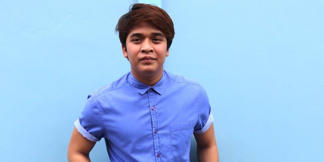 'Pantun Cinta 100%', Persembahan Billy Syahputra Untuk Olga