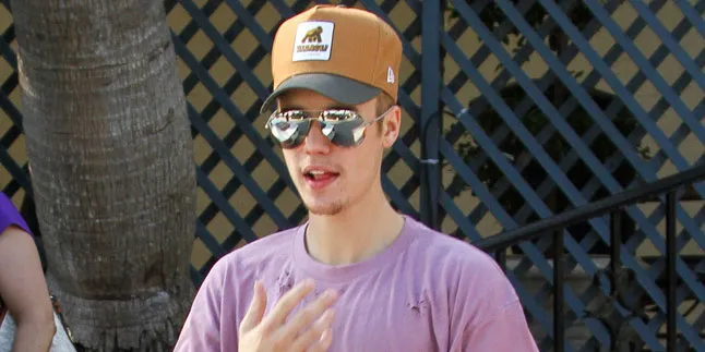 Paparazzi Yang Ditabrak Justin Bieber Buka Suara