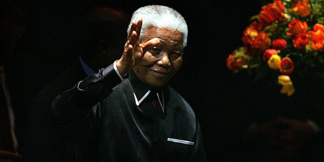 Para Musisi Mengenang Nelson Mandela