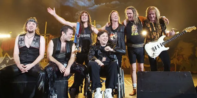 Para Rocker Mengenang Drummer Pertama Iron Maiden