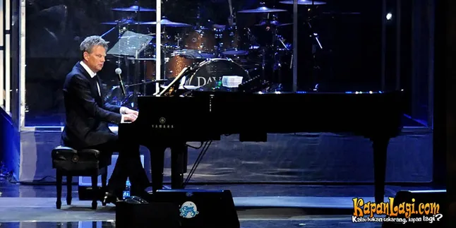 Parade Duet Maut di Konser David Foster