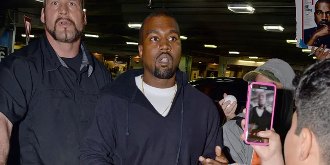 Paranoid dan Halusinasi Yang Buat Kanye West Masuk Rumah Sakit
