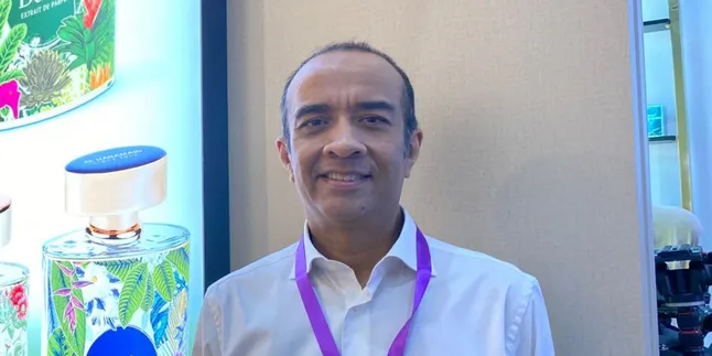 Parfum Timur Tengah Beraroma Woody & Punya Kesan Hangat Resmi Diperkenalkan