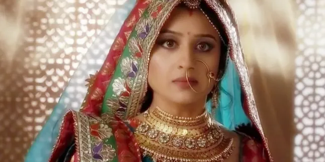 Paridhi Sharma Dilecehkan Sutradara? Ini Jawaban Sang Produser Paridhi Sharma Dilecehkan Sutradara? Ini Jawaban Sang Produser