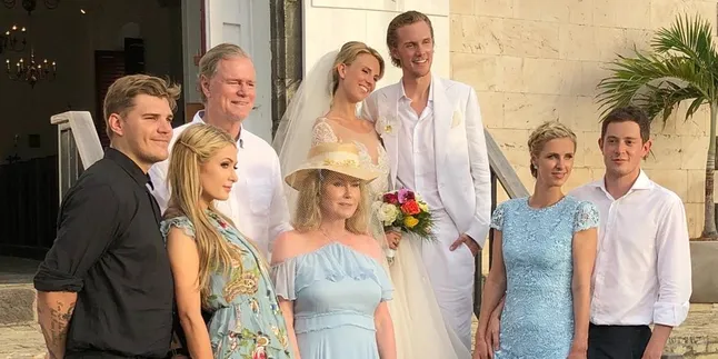 Paris Hilton Dilangkahi Adiknya, Baron Hilton Menikahi Sosialita di St. Barts Paris Hilton Dilangkahi Adiknya, Baron Hilton Menikahi Sosialita di St. Barts
