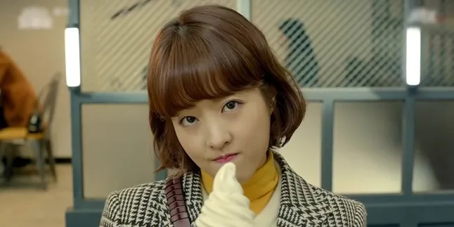 Park Bo Young Bagi-Bagi 5 Selfie Cute, Dipuji Netizen Mirip Peri