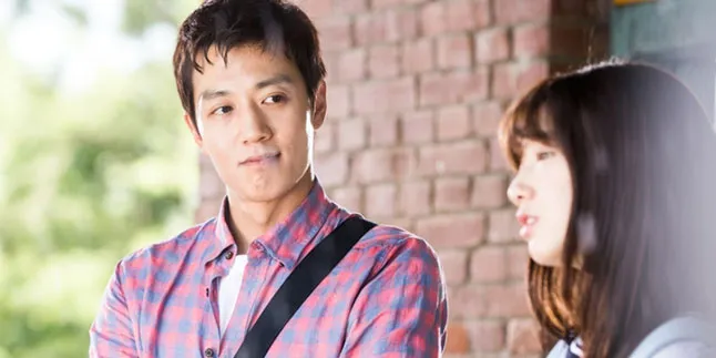 Park Shin Hye - Kim Rae Won Kencan Manis, Rating 'Doctors' Naik Park Shin Hye - Kim Rae Won Kencan Manis, Rating 'Doctors' Naik