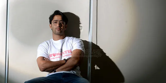 Pasang Mode Galau di Instagram, Shaheer Sheikh Panen Cacian