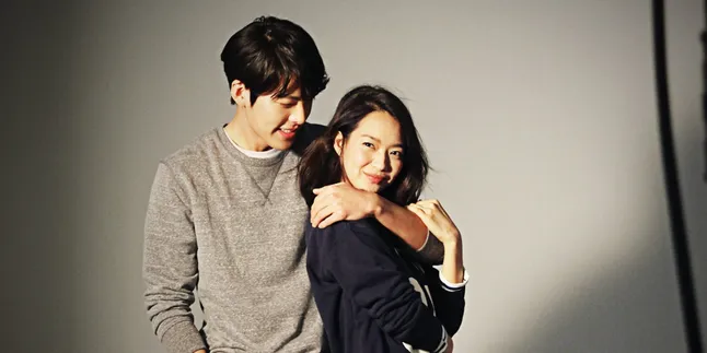 Pasangan Cinlok, Kim Woo Bin & Shin Min Ah Syuting Bareng Melulu Pasangan Cinlok, Kim Woo Bin & Shin Min Ah Syuting Bareng Melulu