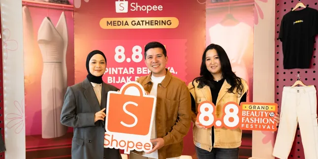 Pasangan Tantri Namirah dan Haykal Kamil bersama JINISO Beberkan Peran dan Arti Fashion Lebih Luas di Shopee 8.8 Grand Beauty & Fashion Festival