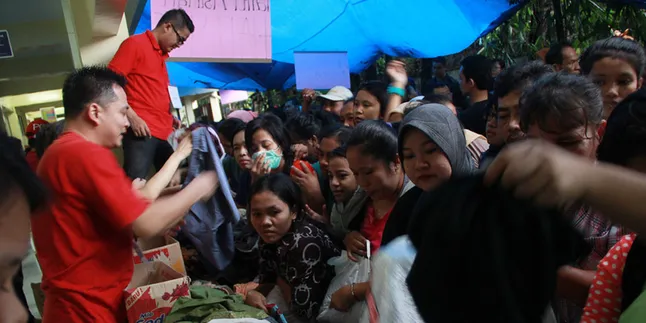 Pasar Murah Yayasan Hati Suci Diserbu Ribuan Warga