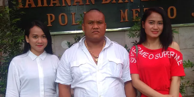 Pasca Alami Penganiayaan, Pedangdut Velline Chu dan Wulan Kayla Tak Bisa Hidup Tenang Pasca Alami Penganiayaan, Pedangdut Velline Chu dan Wulan Kayla Tak Bisa Hidup Tenang