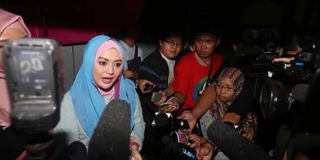 Pasca Bebas Dari Penjara, Apa Nazar Edies Adelia? Pasca Bebas Dari Penjara, Apa Nazar Edies Adelia?