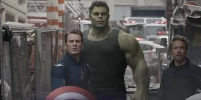 Pasca Jentikkan Jari di 'AVENGERS: ENDGAME' Sutradara Ungkap Tangan Hulk Jadi Cacat Pasca Jentikkan Jari di 'AVENGERS: ENDGAME' Sutradara Ungkap Tangan Hulk Jadi Cacat