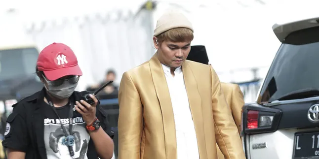 Pasca Operasi Pertama, Sang Adik Sebut Kondisi Indra Bekti Stabil