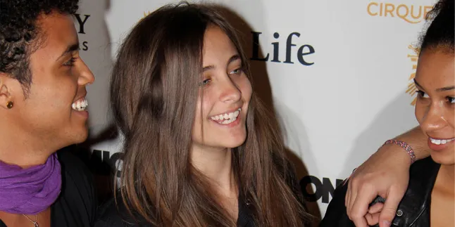 Pasca Percobaan Bunuh Diri, Apa Kabar Paris Jackson Sekarang? Pasca Percobaan Bunuh Diri, Apa Kabar Paris Jackson Sekarang?