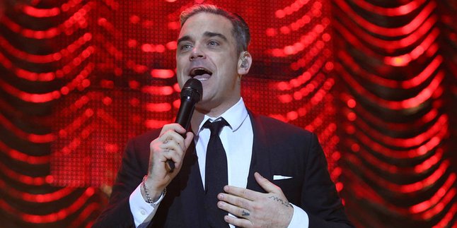 Patahkan Tangan Fans, Robbie Williams Tak Minta Maaf