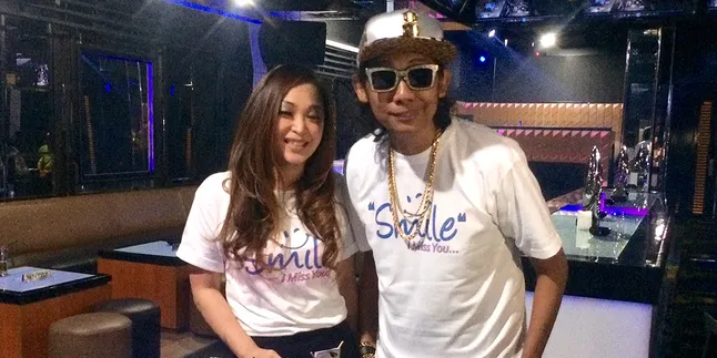 Paul T Five Dipaksa Kimmi Chan Untuk Kolaborasi 'Smile I Miss You'