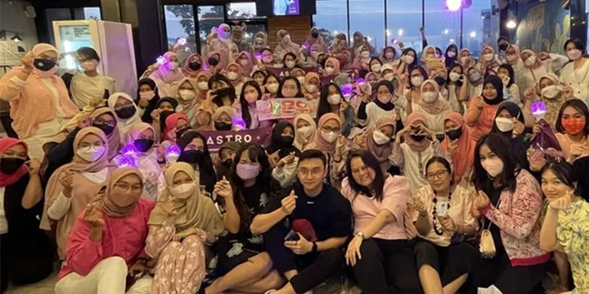 Pecinta Idol K-Pop Cha Eun Woo Ramaikan Limited Community Gathering