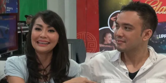 Peluk Tessa Kaunang, Sandy Tumiwa Tak Masalahkan Harta