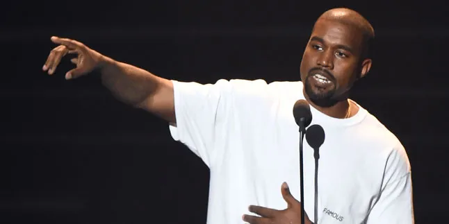 Pemadam Kebakaran Datang, Kanye West Dievakuasi Dari Studionya