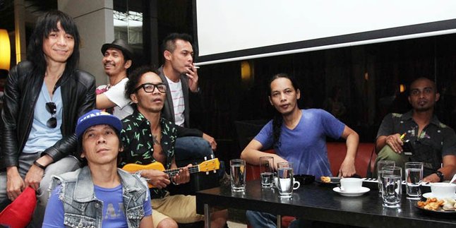 Pemain Film 'SLANK NGGAK ADA MATINYA' Ramaikan Konser Slank