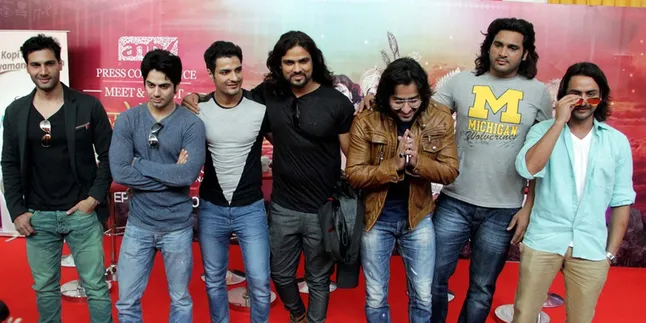 Pemain Syuting Sampai Pagi, Jumpa Fans 'Mahabharata' Mundur