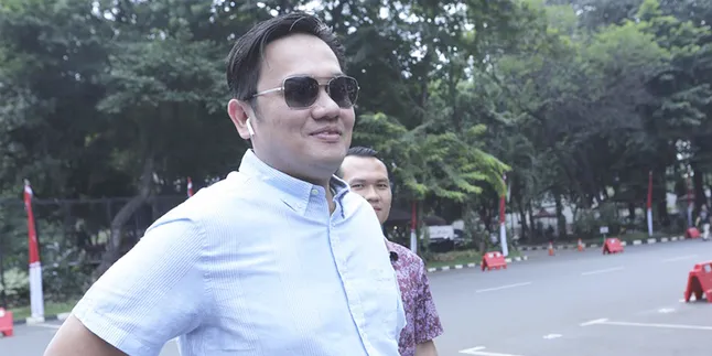 Pembelaan Farhat Abbas Saat  Dirinya Dituduh Melanggar Peraturan Bawa HP di Rutan