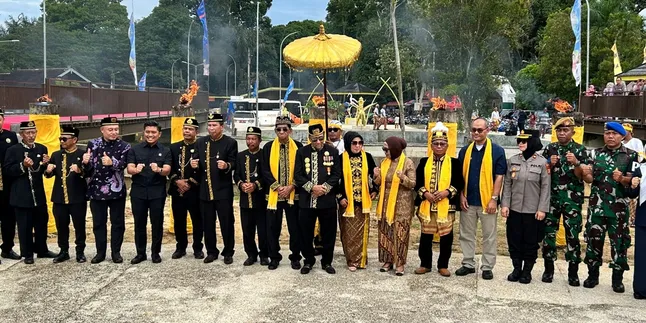 Pembukaan Meriah Erau Pelas Benua Guntung, Wali Kota Neni Moerniaeni Ingin Jadi Agenda Nasional