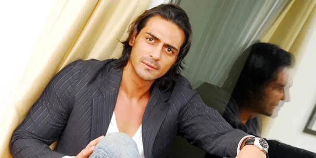 Pemotretan Manis Arjun Rampal & Dua Putrinya, Tujuannya Mulia!