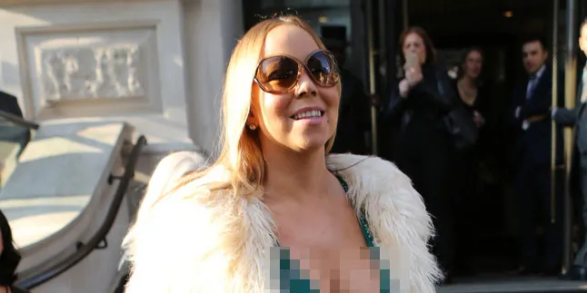 Pemotretan Topless, Mariah Carey Dihujat Karena Duga Edit Foto