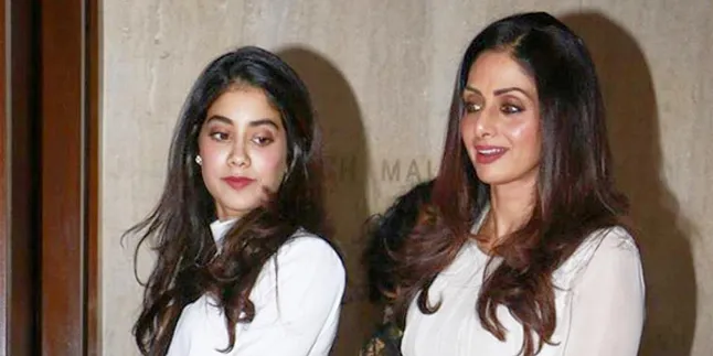 Penampakan Lemari Pakaian Jhanvi Kapoor Putri Sridevi, Penuh! Penampakan Lemari Pakaian Jhanvi Kapoor Putri Sridevi, Penuh!