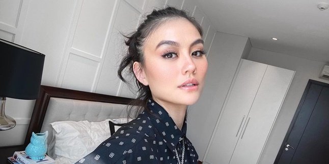 Agnez Mo's Luxurious Mask Appearance that Attracts Attention, Equivalent to Monthly Minimum Wage