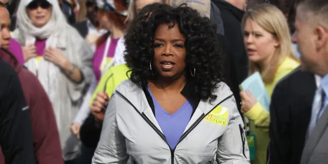 Penampakan Oprah Winfrey di Cover O Magazine, Beda Banget! Penampakan Oprah Winfrey di Cover O Magazine, Beda Banget!