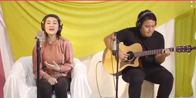 Aaliyah Massaid's Performance at Kapanlagi Buka Puasa Bareng Draws Attention, Singing While Donating