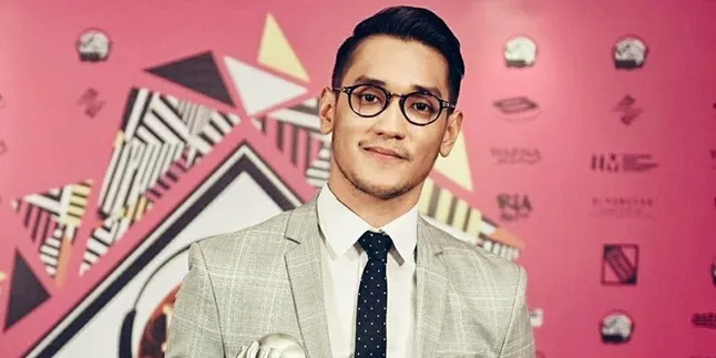 Penampilan Afgan Memakai Sorban di Tanah Suci, Gantengnya Terlalu 'Sadis'!