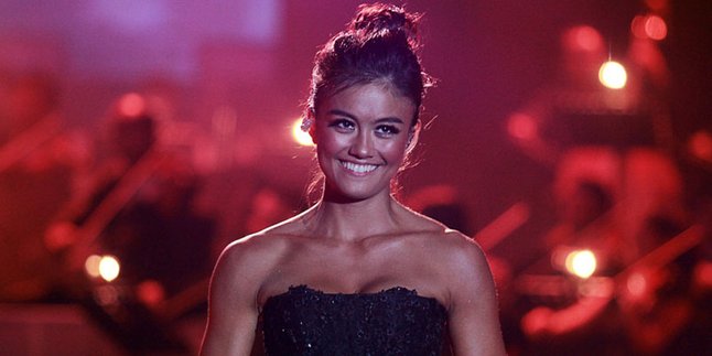 Penampilan Agnes Monica di Jepang Dianggap Vulgar