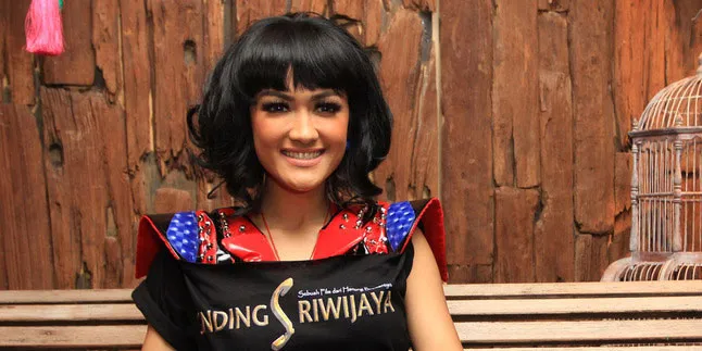 Penangkapan Julia Perez Sudah Direncanakan?