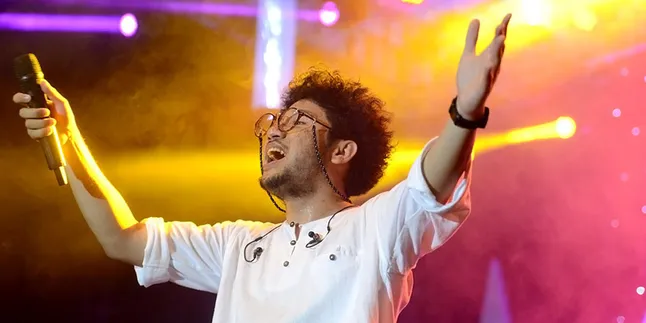 Penantian Enam Tahun, Kunto Aji Akhirnya Rilis Album Perdana