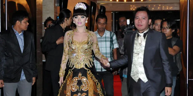 Pengacara Anggap Laporan Vicky Prasetyo Rekayasa?