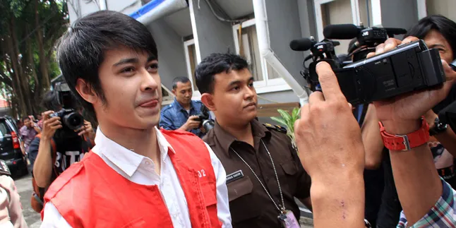 Pengacara Eza Gionino Santai Hadapi Dakwaan Jaksa