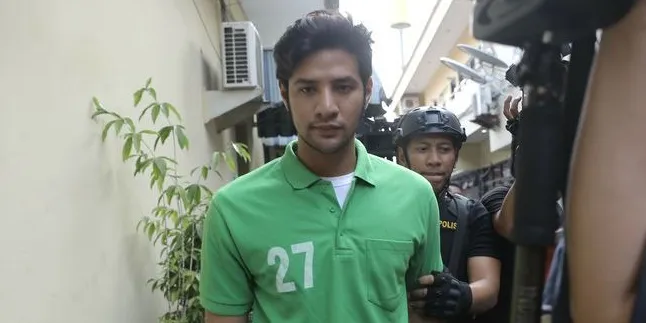 Pengacara Pastikan Kondisi Ammar Zoni Sangat Sehat Pengacara Pastikan Kondisi Ammar Zoni Sangat Sehat