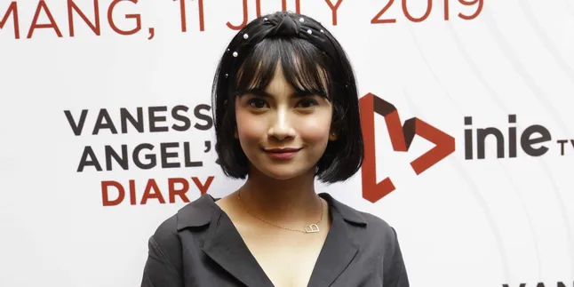 Pengacara Vanessa Angel Ungkap Hubungan Mereka Berdua Layaknya Kakak Adik Pengacara Vanessa Angel Ungkap Hubungan Mereka Berdua Layaknya Kakak Adik