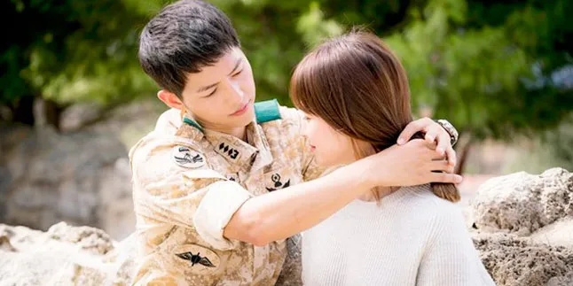 Pengakuan Song Joong Ki Saat Lamar Song Hye Kyo, Nervous Banget! Pengakuan Song Joong Ki Saat Lamar Song Hye Kyo, Nervous Banget!