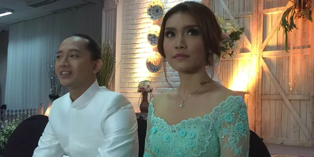 Pengantin Baru Melody Prima - Tommy Tunda Bulan Madu Karena ...